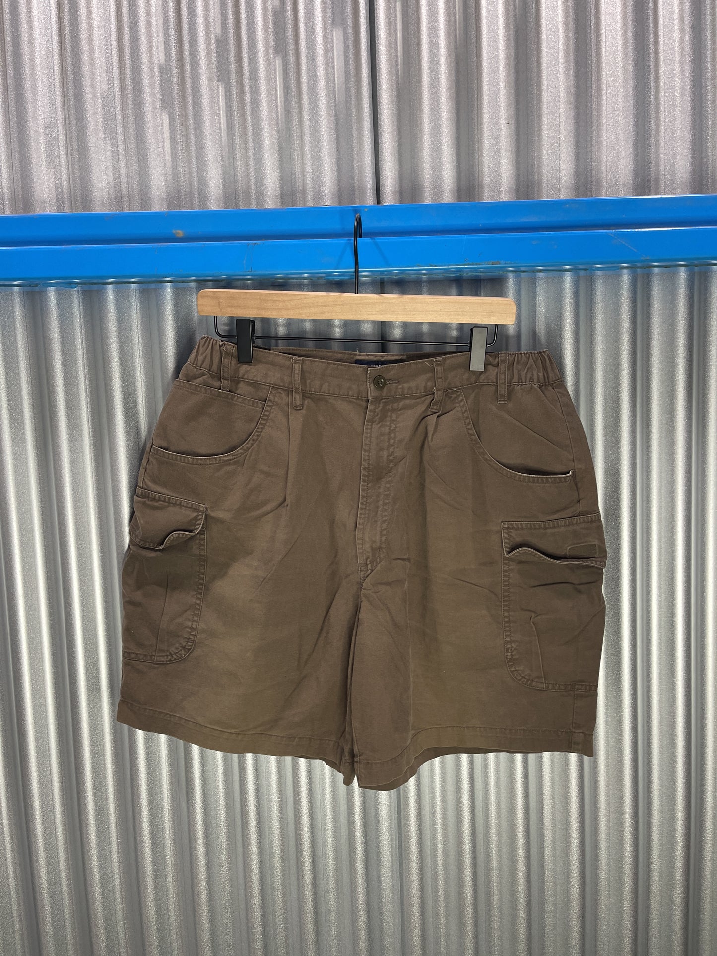 Roundtree & Yorke Cargo Hiking Shorts