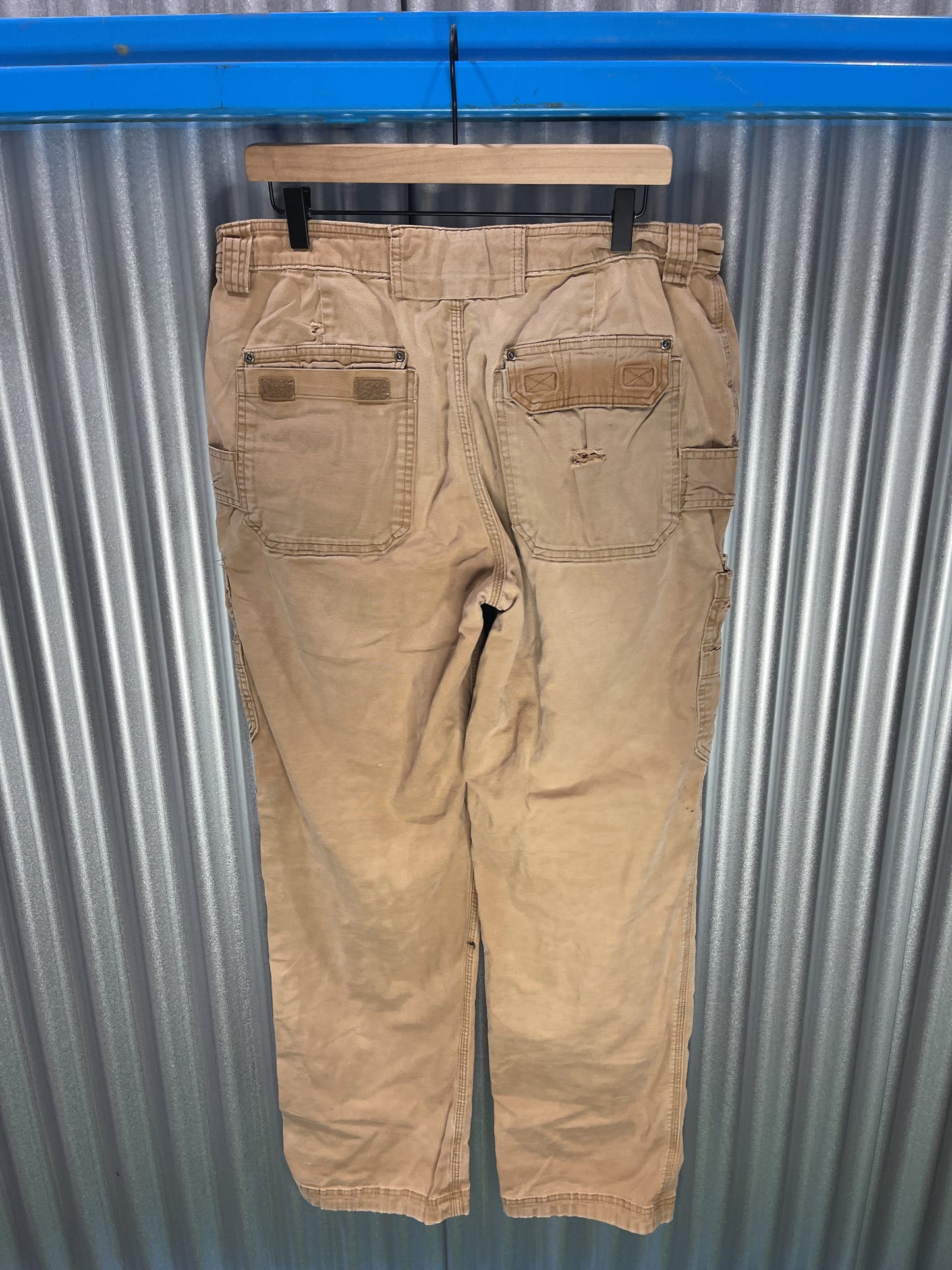 Duluth Trading Workers Cargo Pants