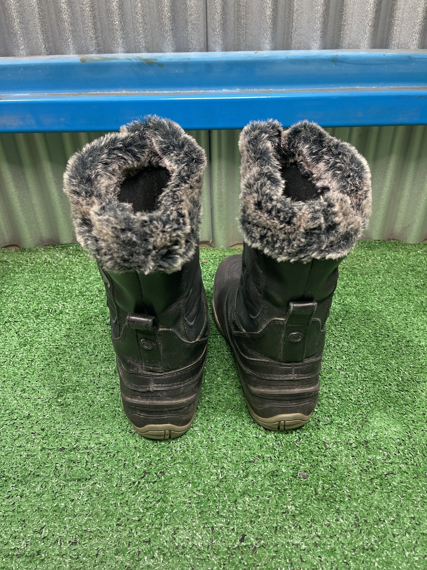 The North Face Faux Fur Thermal Snow Shoes