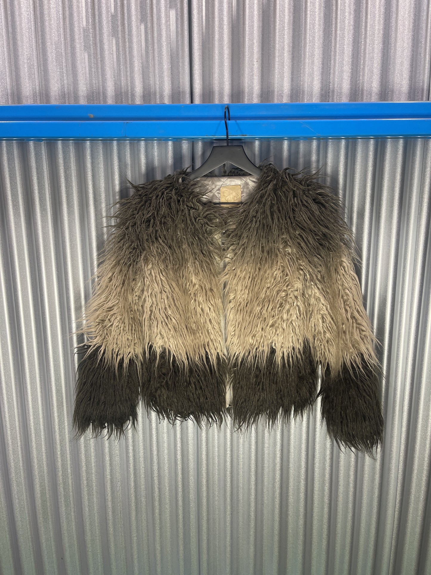 OHA SIOR Acrylic Fur Zip-Up Bomber