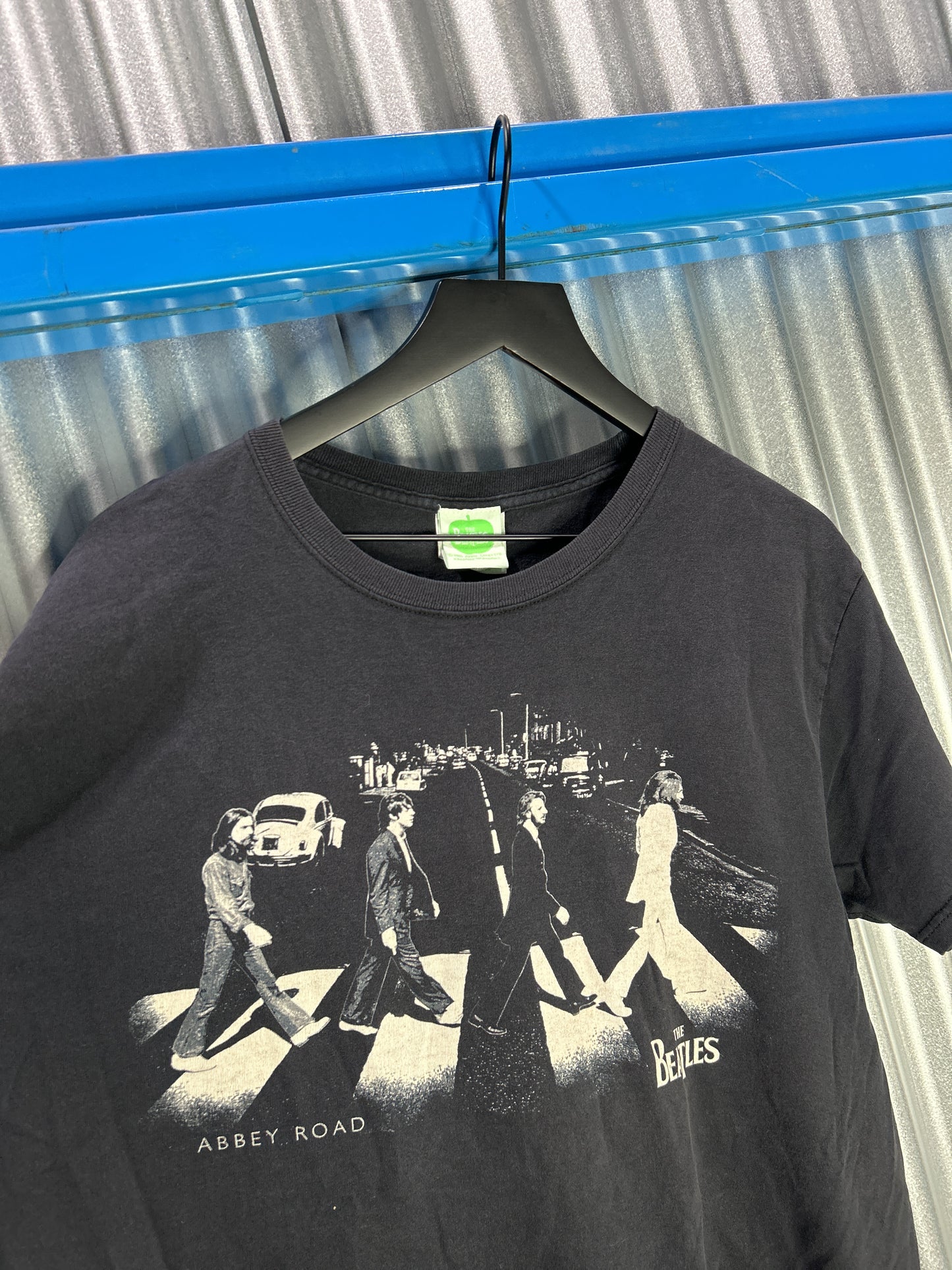 2005 Apple Corps. Abbey Road Beatles Tee