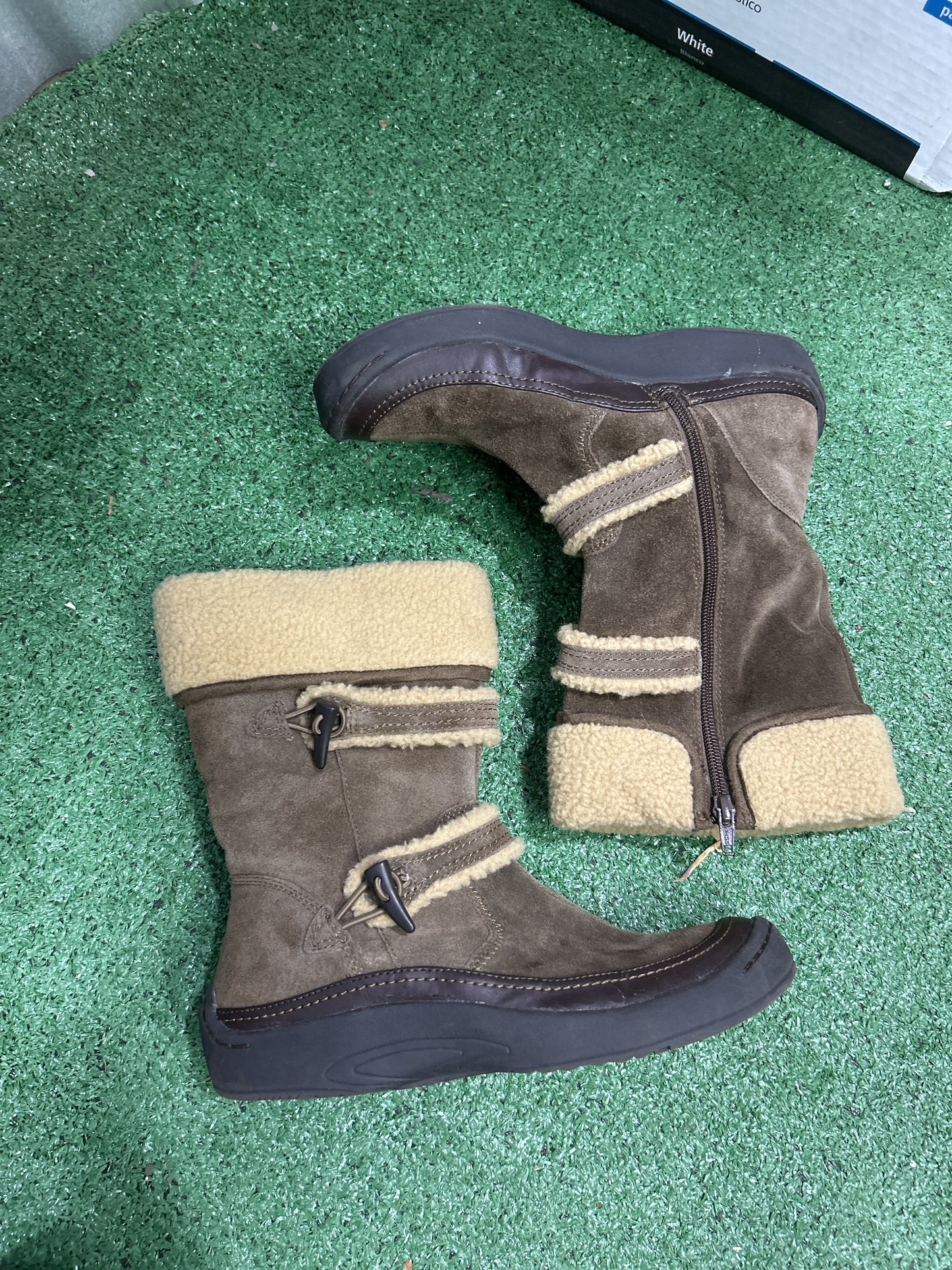 Earth Spirit Suede Leather Sherpa Snow Boots