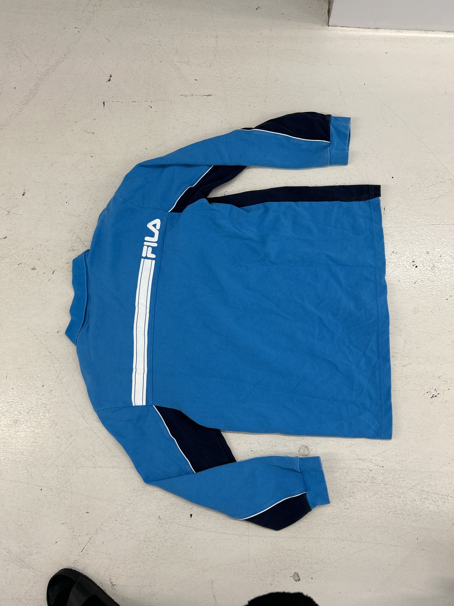 FILA Dual-Colored Collared Sweater Top