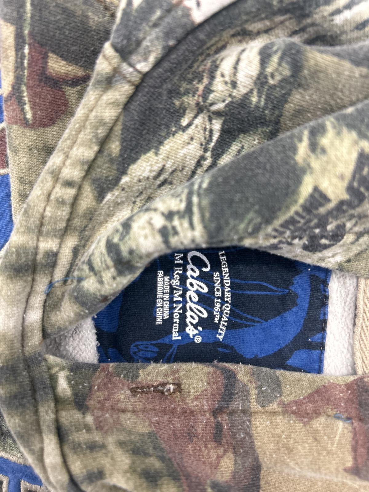 Cabela's Camouflage Hoodie - Perfect for Outdoor Adventures