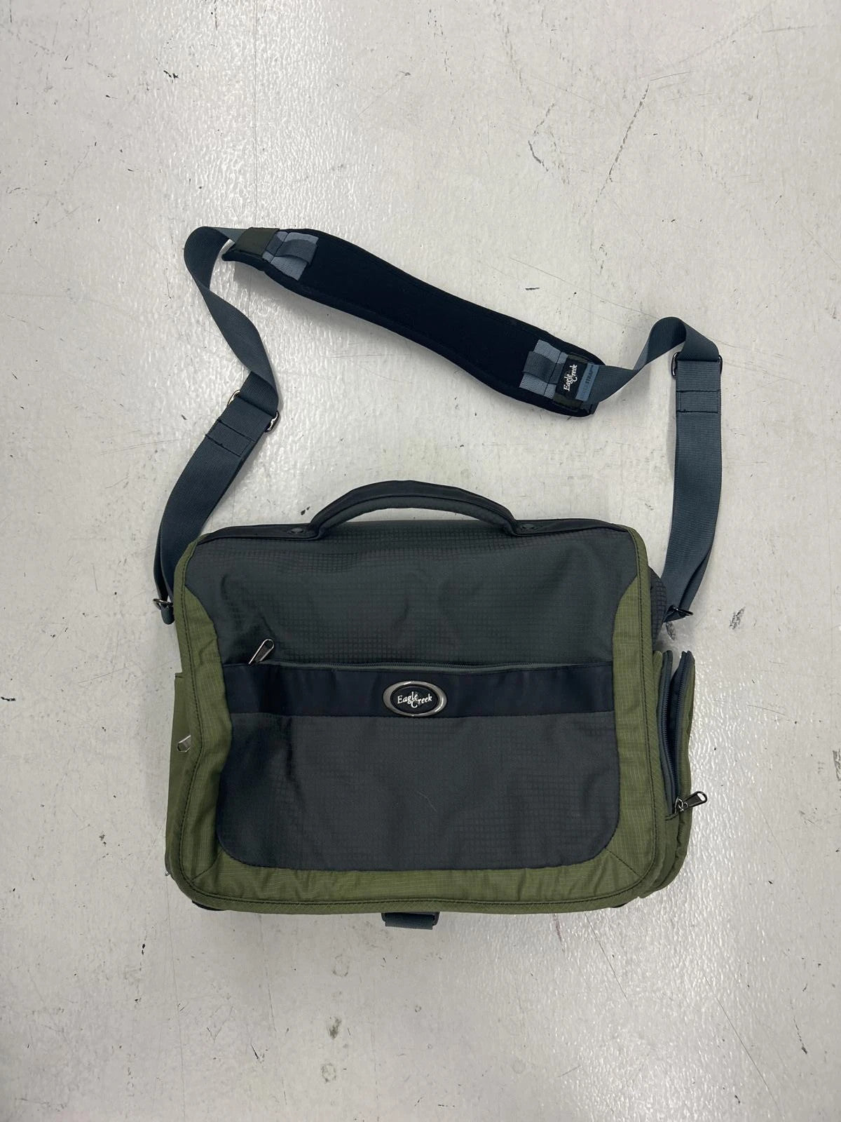 Eagle Creek Green And Gray Laptop Messenger Bag