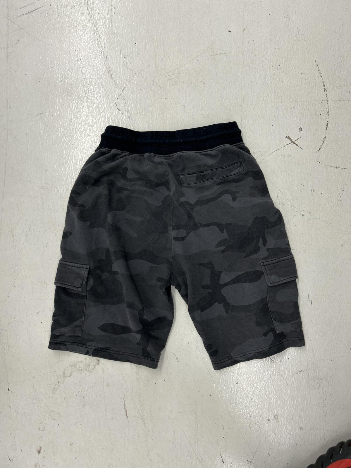 Men's Camo Cargo Shorts - Comfortable and Stylish