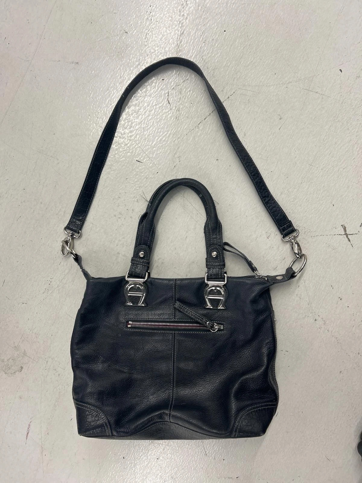 Retro Grunge Black Leather Shoulder Bag