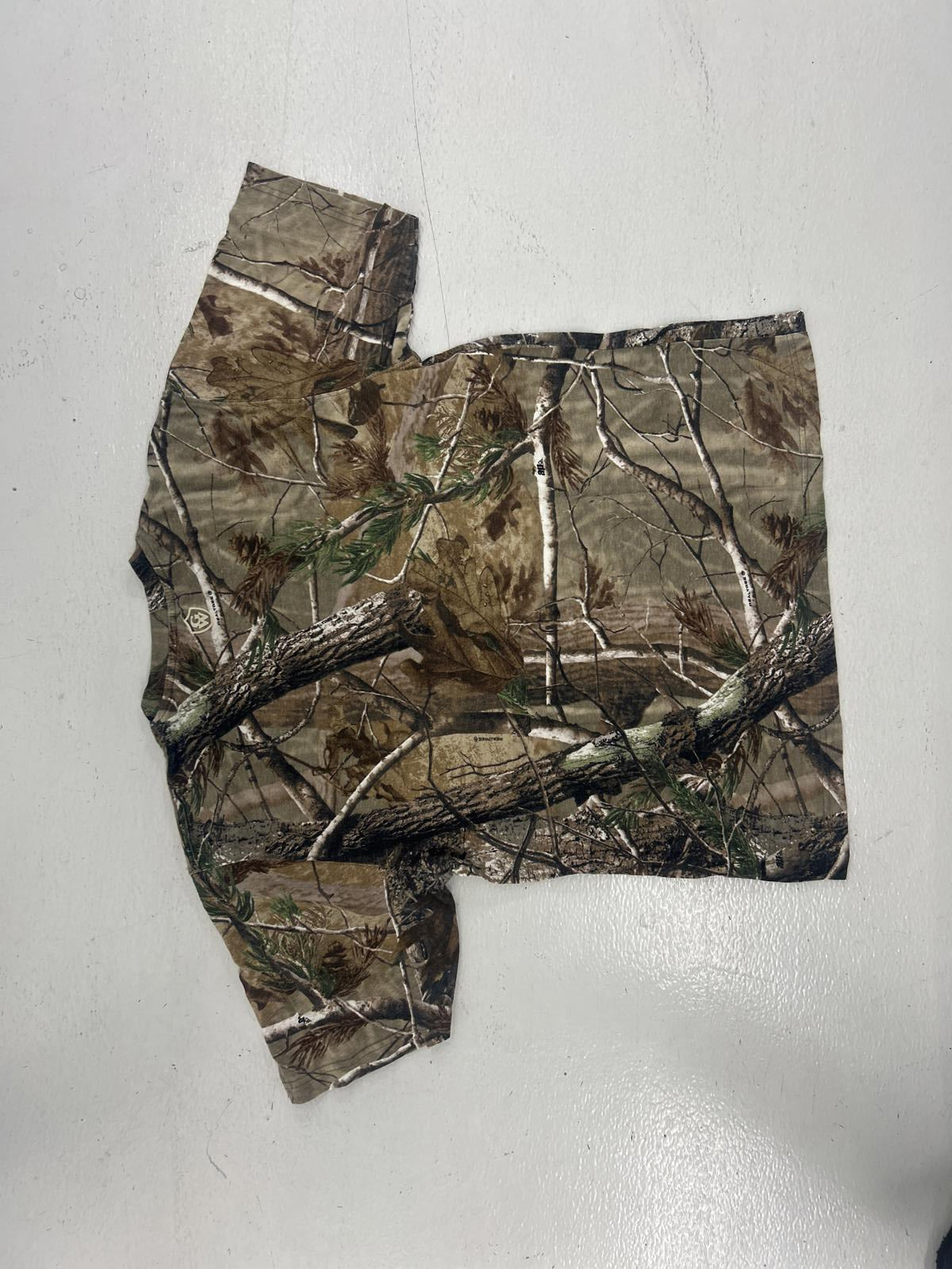 Men's Camo Short Sleeve Tee - Perfect for Outdoor Adventures