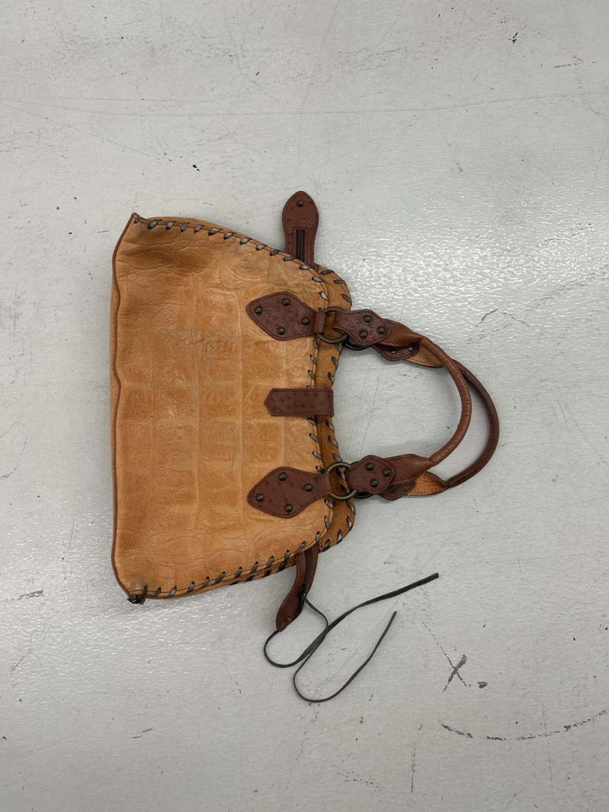 Vintage Leather Handbag - Handmade Craftsmanship