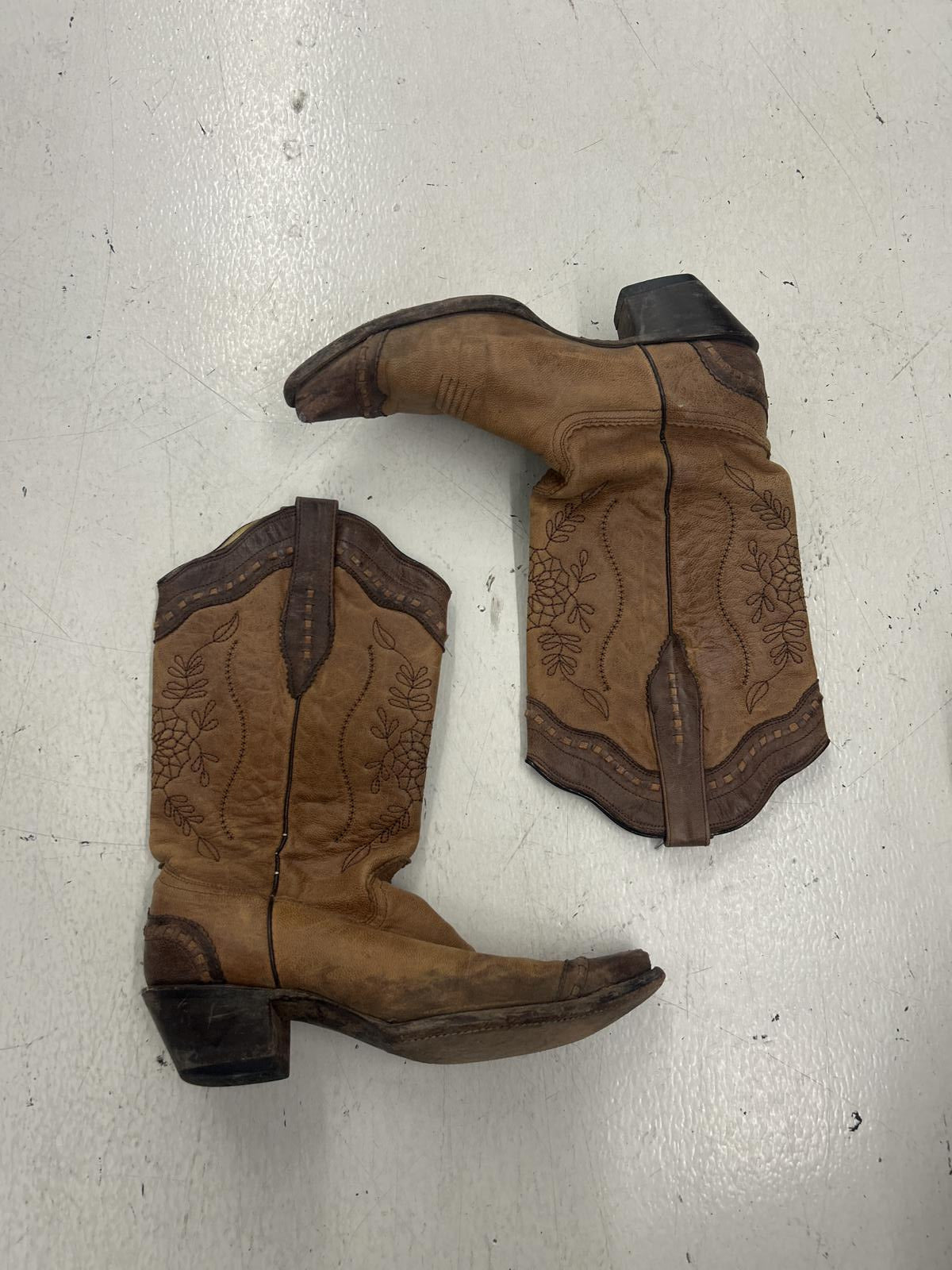 Stylish Vintage Cowboy Boots