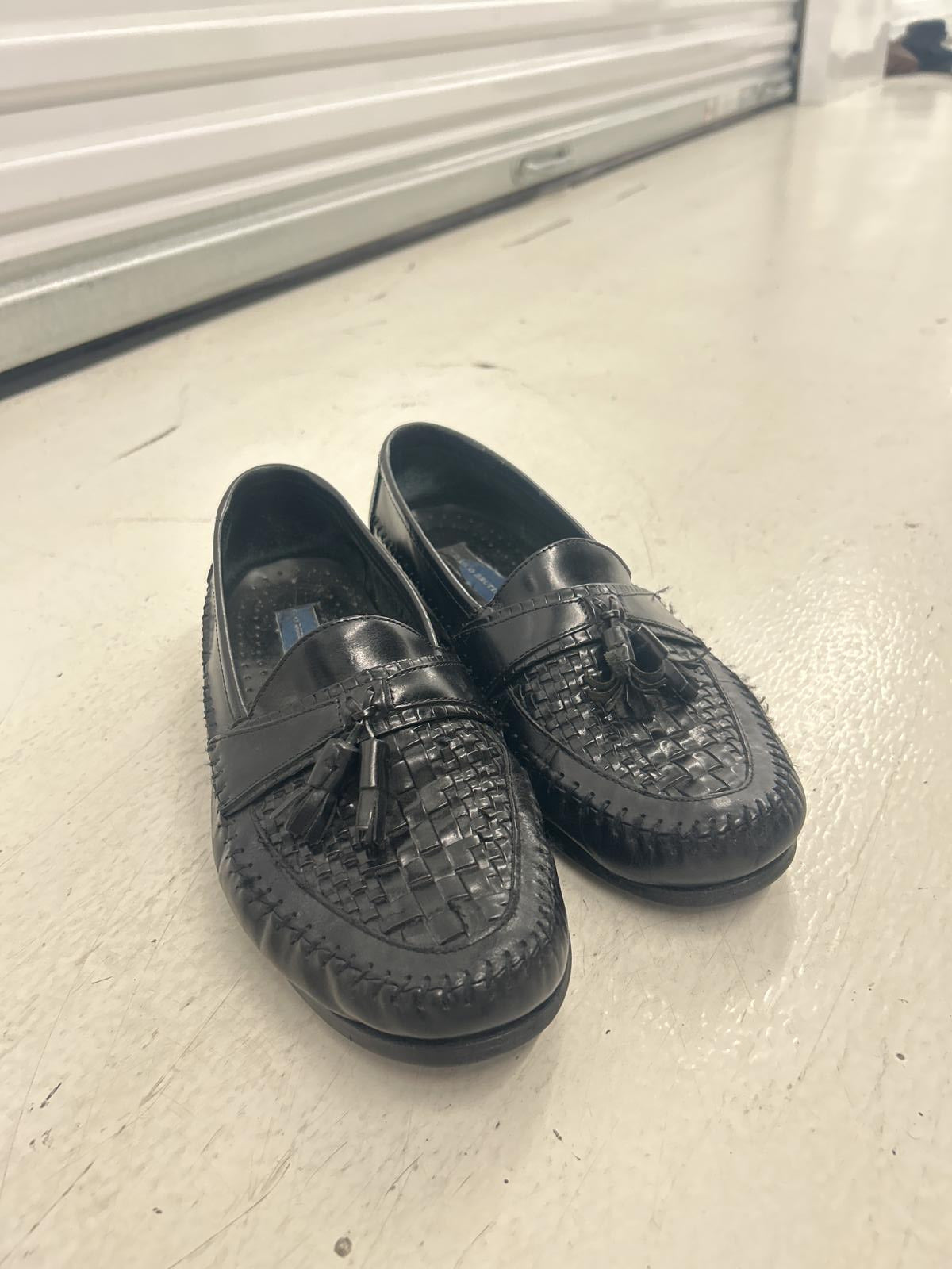 Brutini Classic Black Woven Leather Loafers