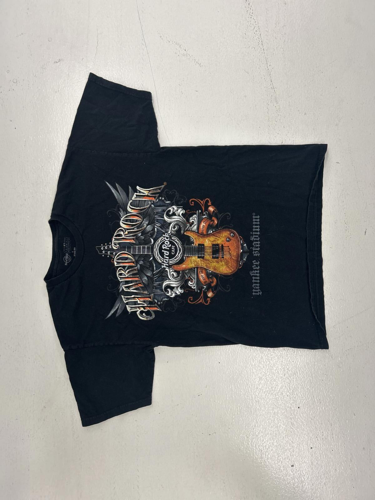 Hard Rock Cafe Black Vintage Guitar Graphic Tee