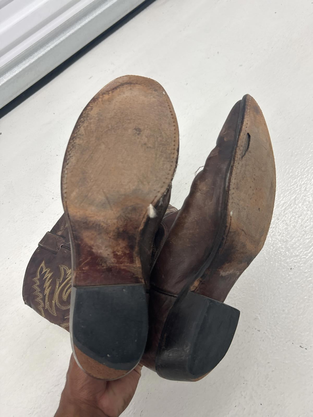 Vintage Brown Cowboy Boots with Intricate Design