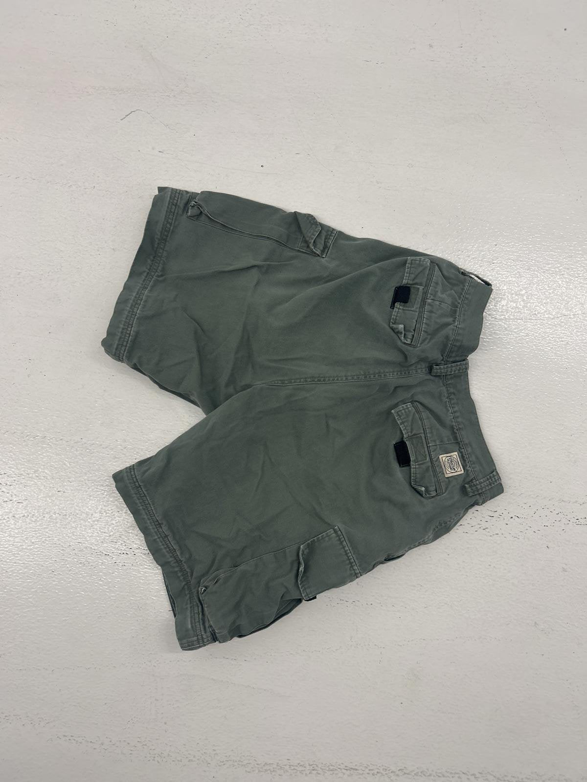 Mili Cargo Shorts for Men - Comfortable Green Shorts