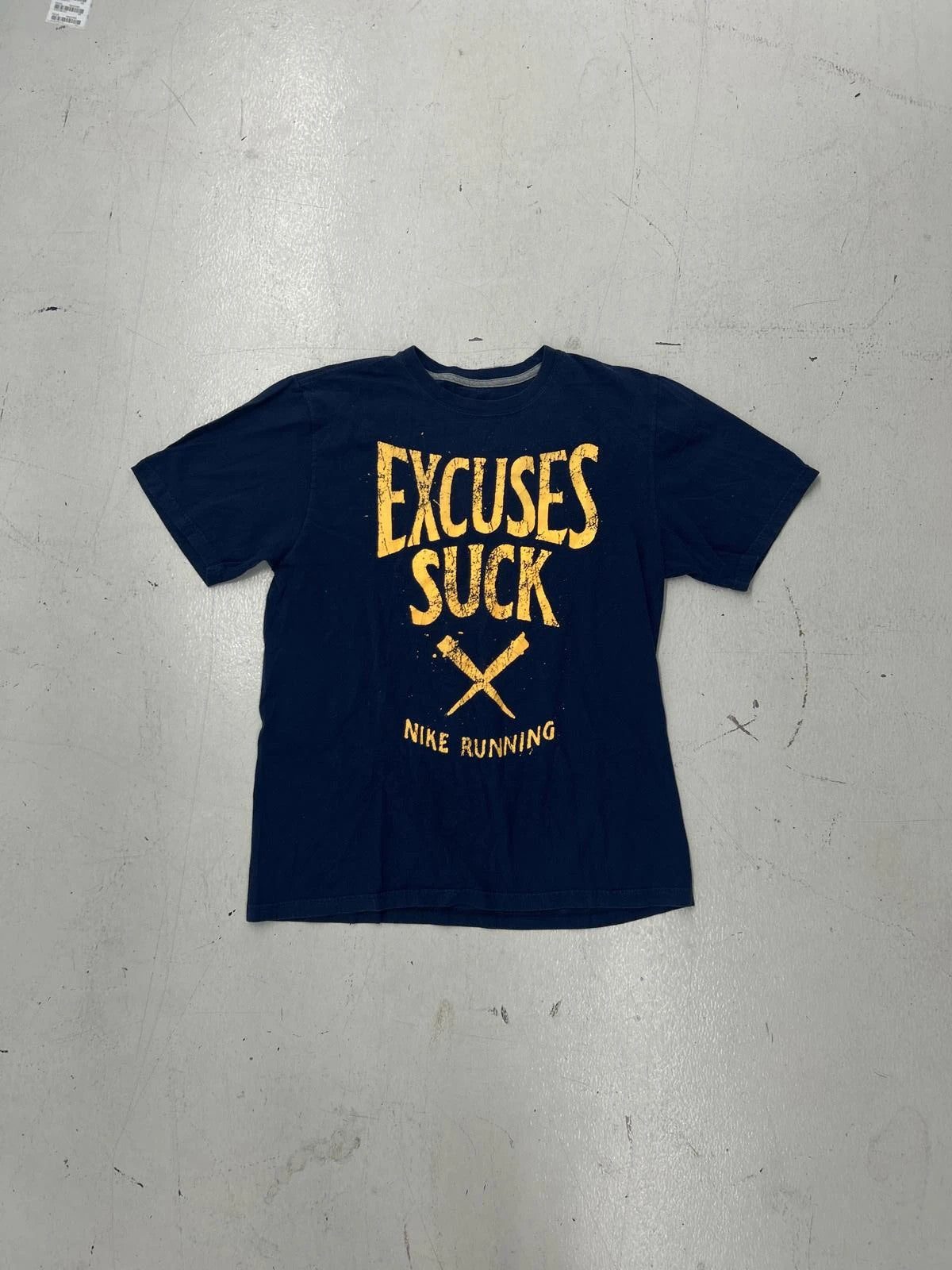 Nike Running Men'S T-Shirt - Excuses Suck Graphic Tee