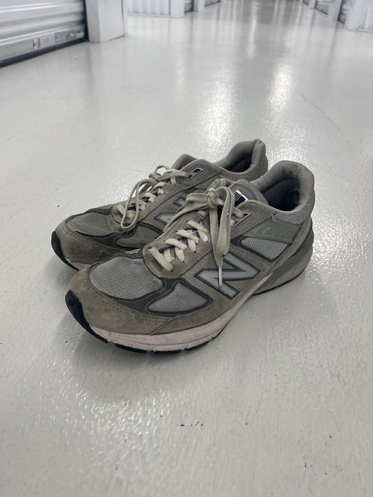 New Balance 990v5 Trail Running Shoes in Grey