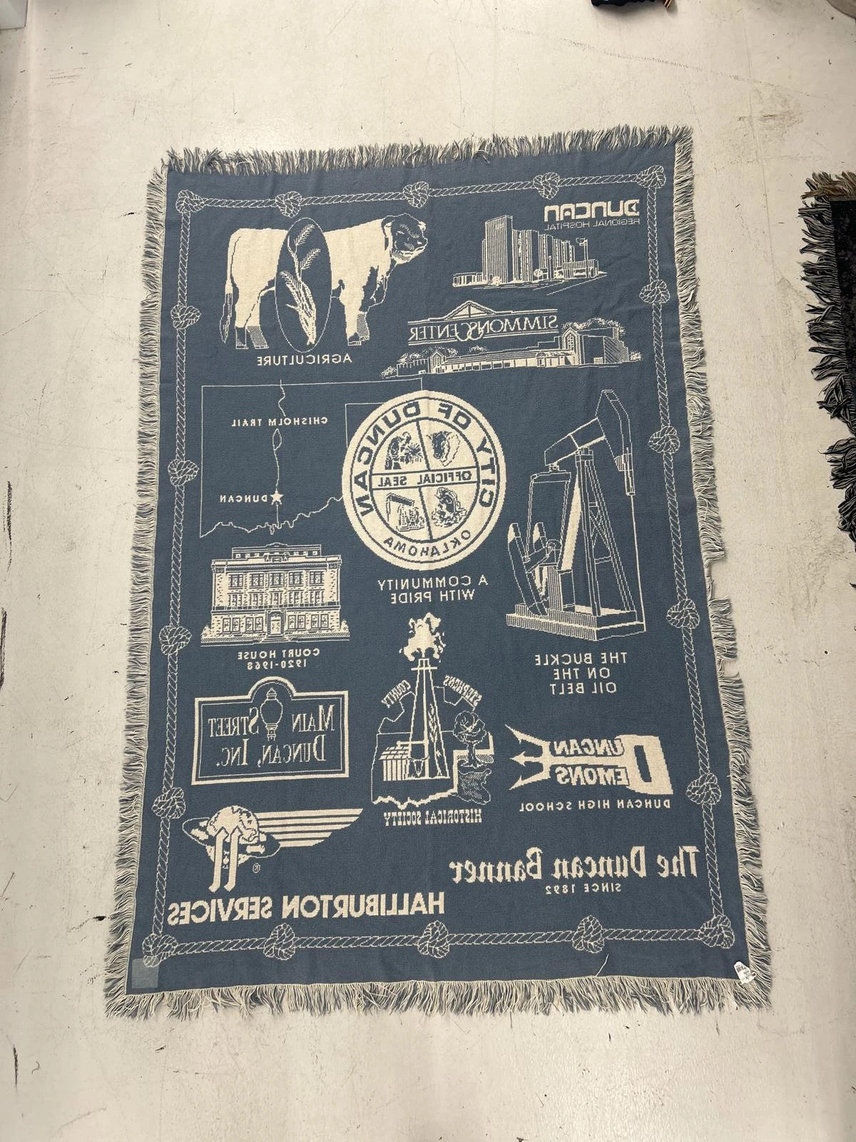 Vintage Duncan, Oklahoma City Commemorative Throw Blanket