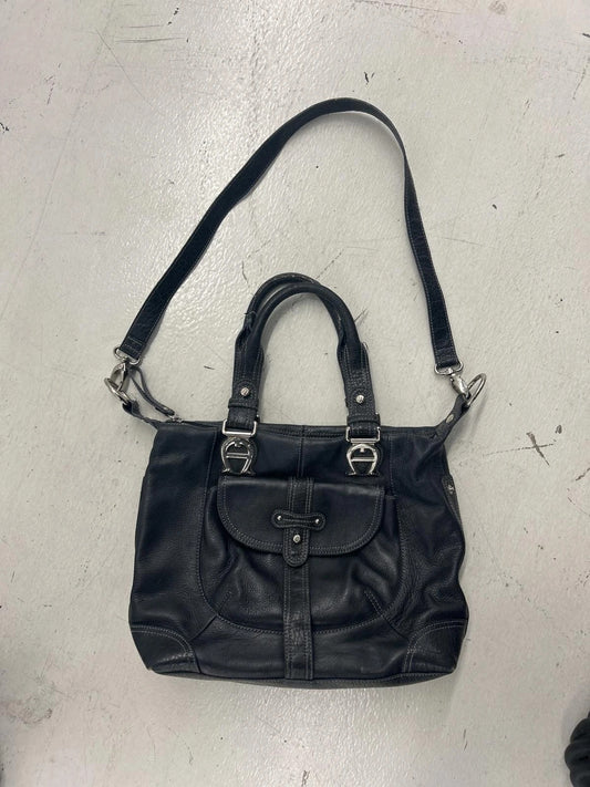 Retro Grunge Black Leather Shoulder Bag