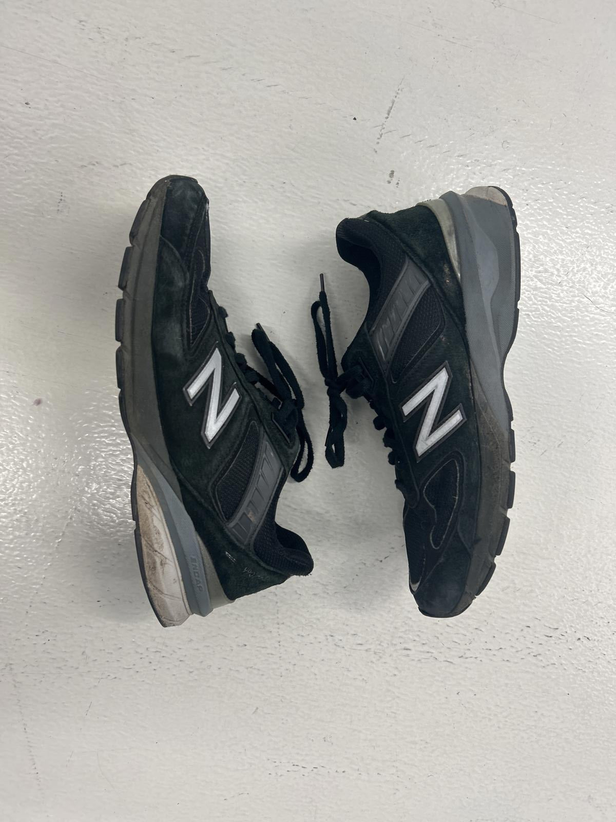 Men's New Balance 990V5 Running Shoes - Black