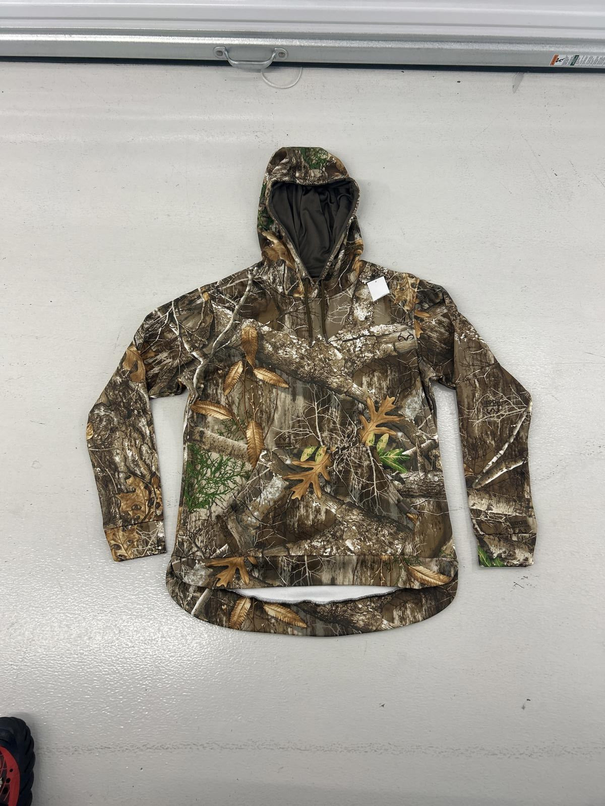 Magellan Poly Outdoors Men's Camo Hoodie - Size L