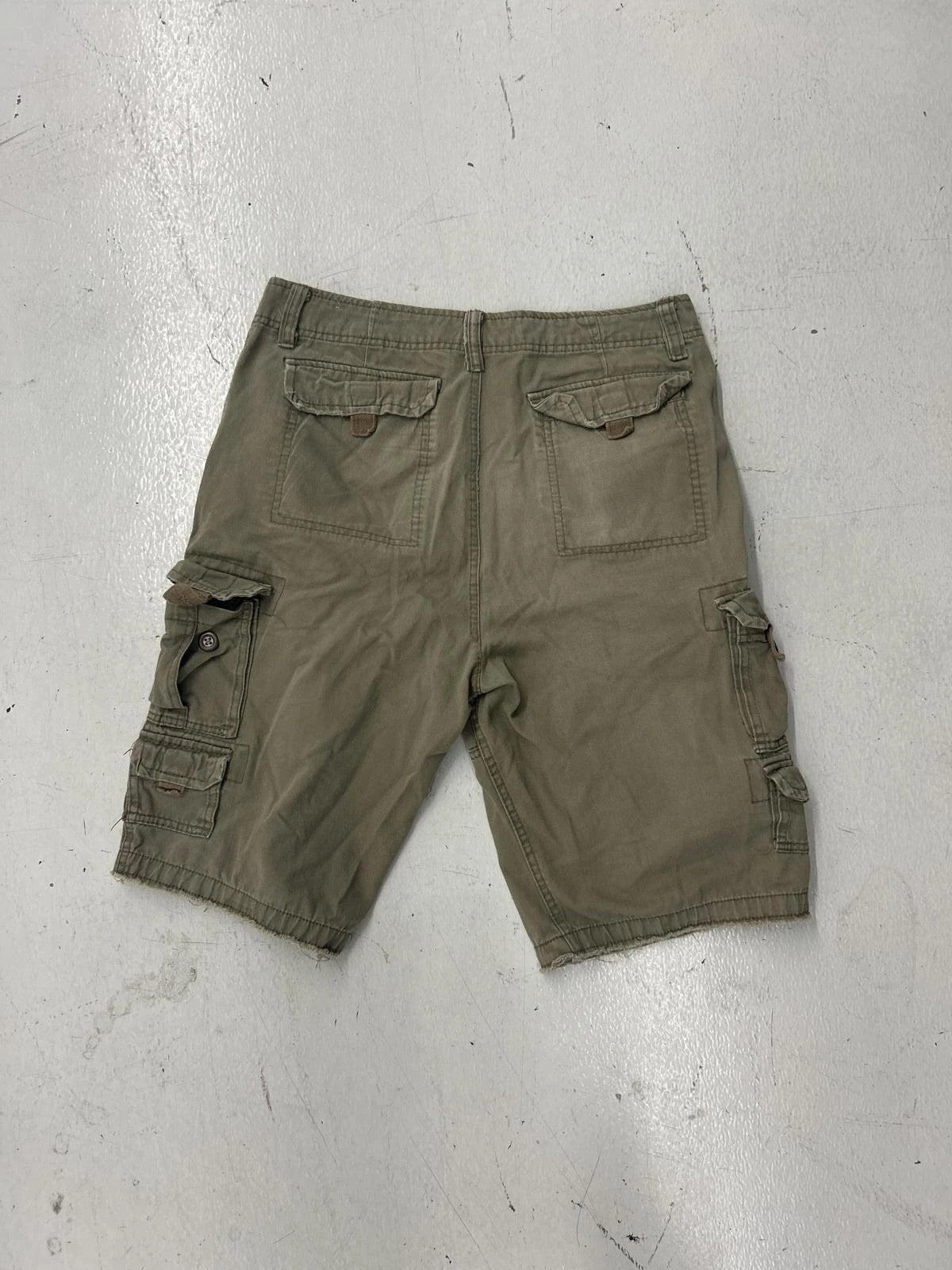 Men'S Khaki Cargo Shorts - Comfortable And Versatile