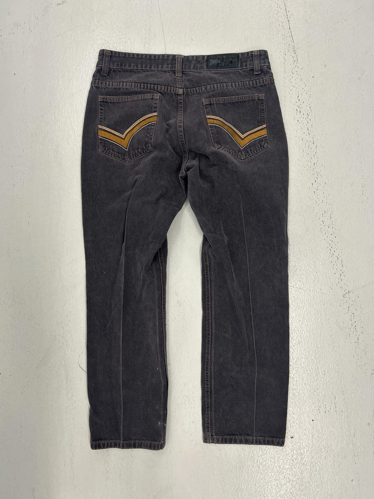 Stylish Vintage Denim Jeans with Unique Back Pocket Design