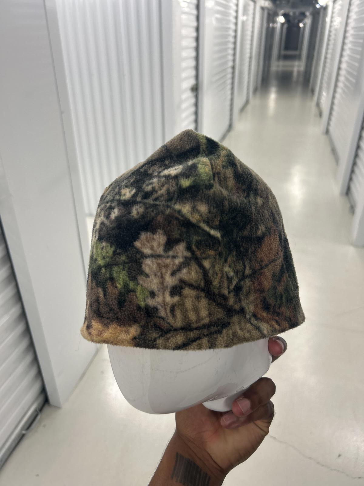 Camo Fleece Beanie Hat - Perfect for Outdoors