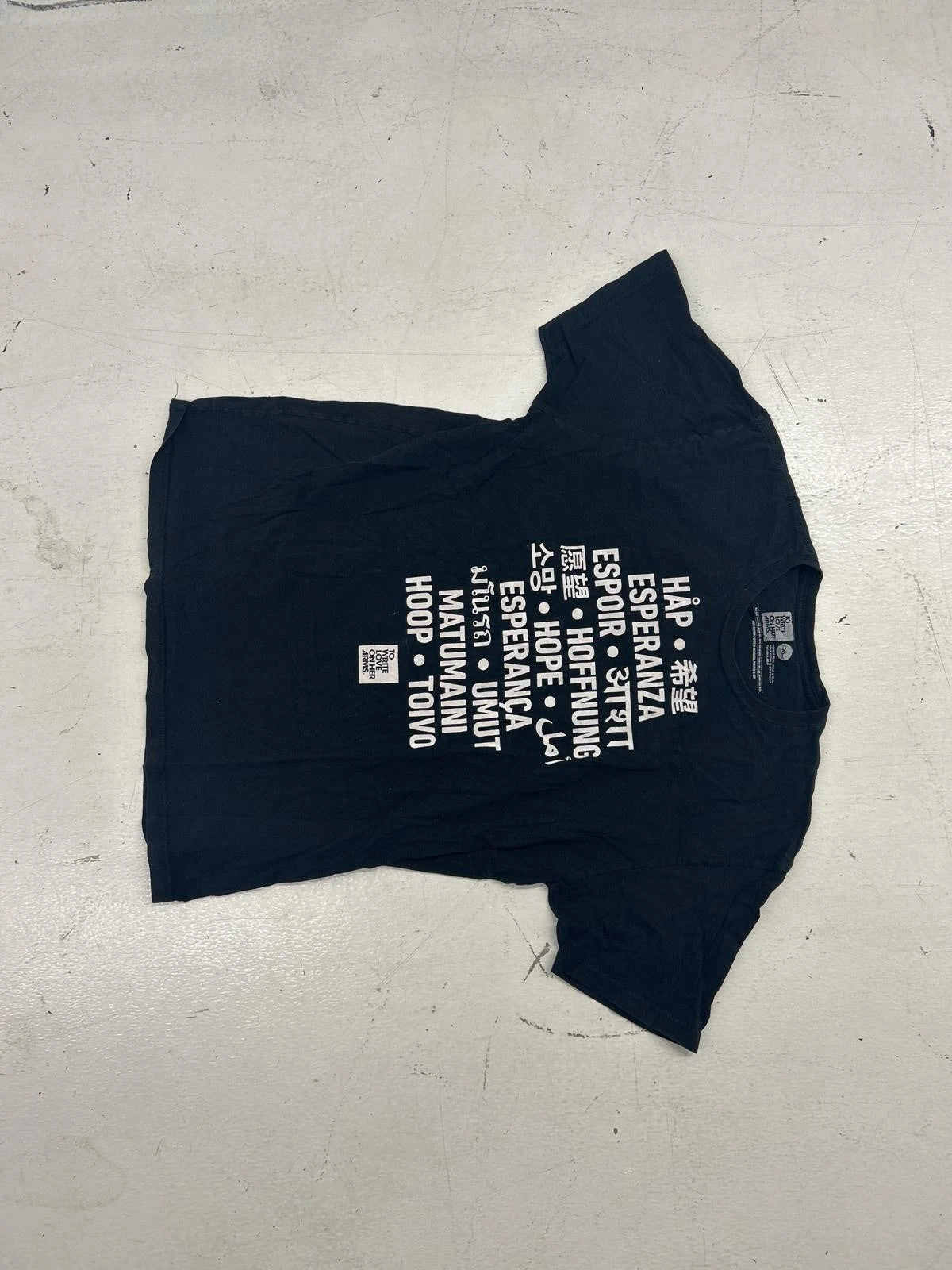 Graphic Tee With Multilingual Print – Men'S Black T-Shirt