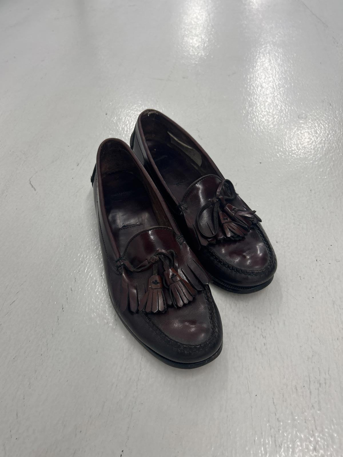 Classic Brown Leather Loafers with Tassels