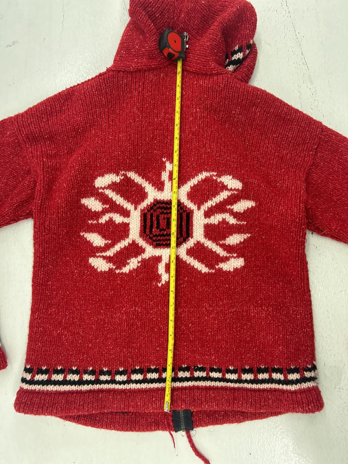 Cozy Red Sharp Hooded Knit Sweater with Snowflake Design