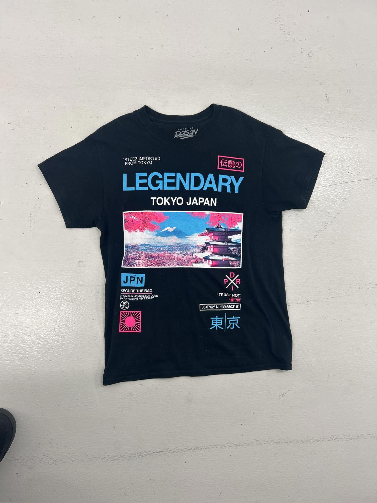 Legendary Tokyo Japan Graphic T-Shirt - Medium