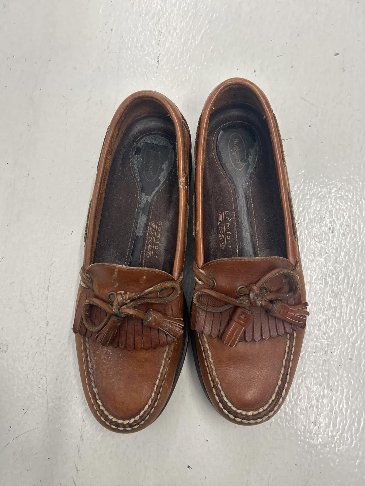 Stylish Brown Moccasin Loafers with Fringe