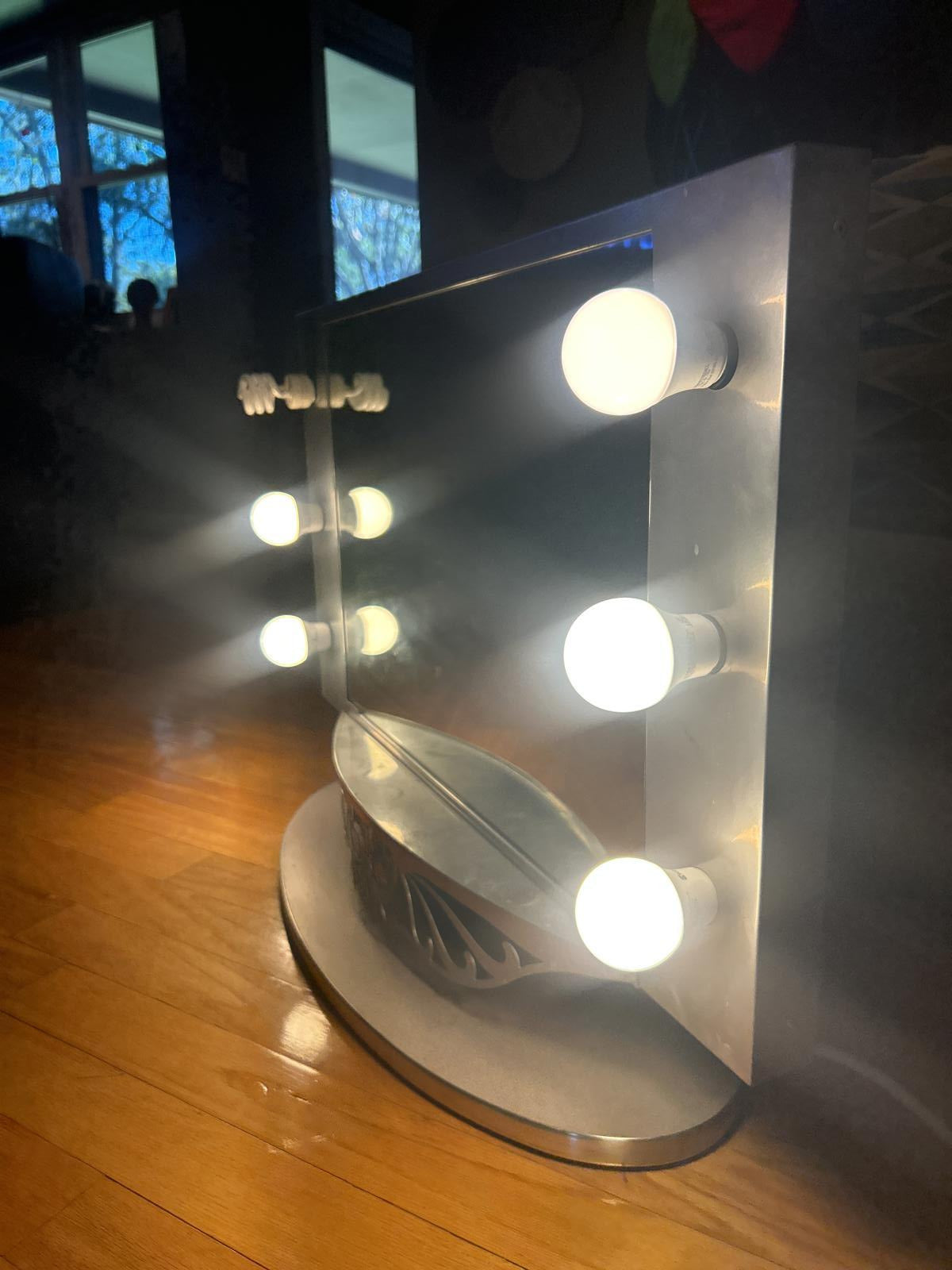 Modern Vanity Girl Mirror with Lights