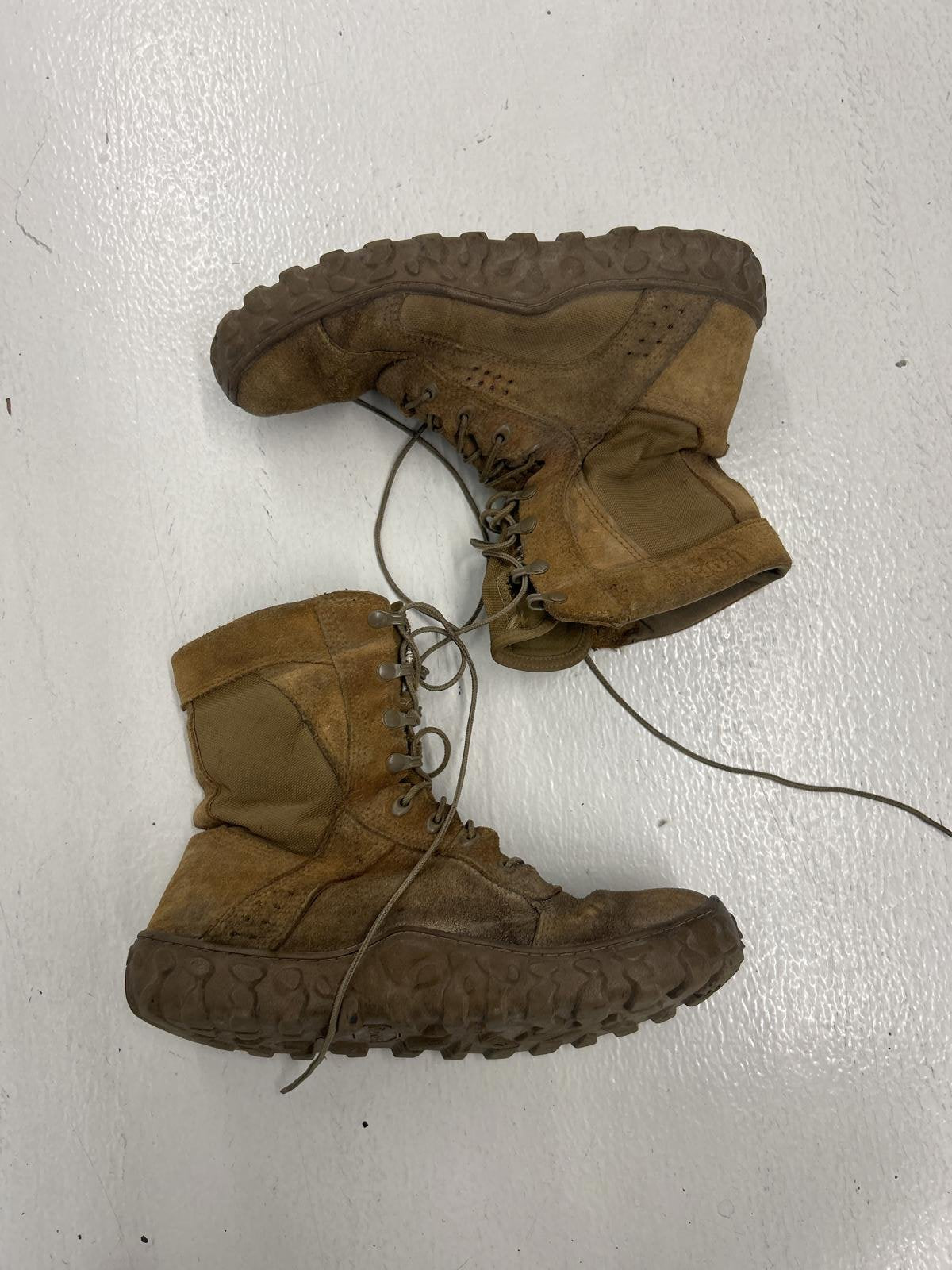 Tactical Combat Boots - Durable Outdoor Footwear