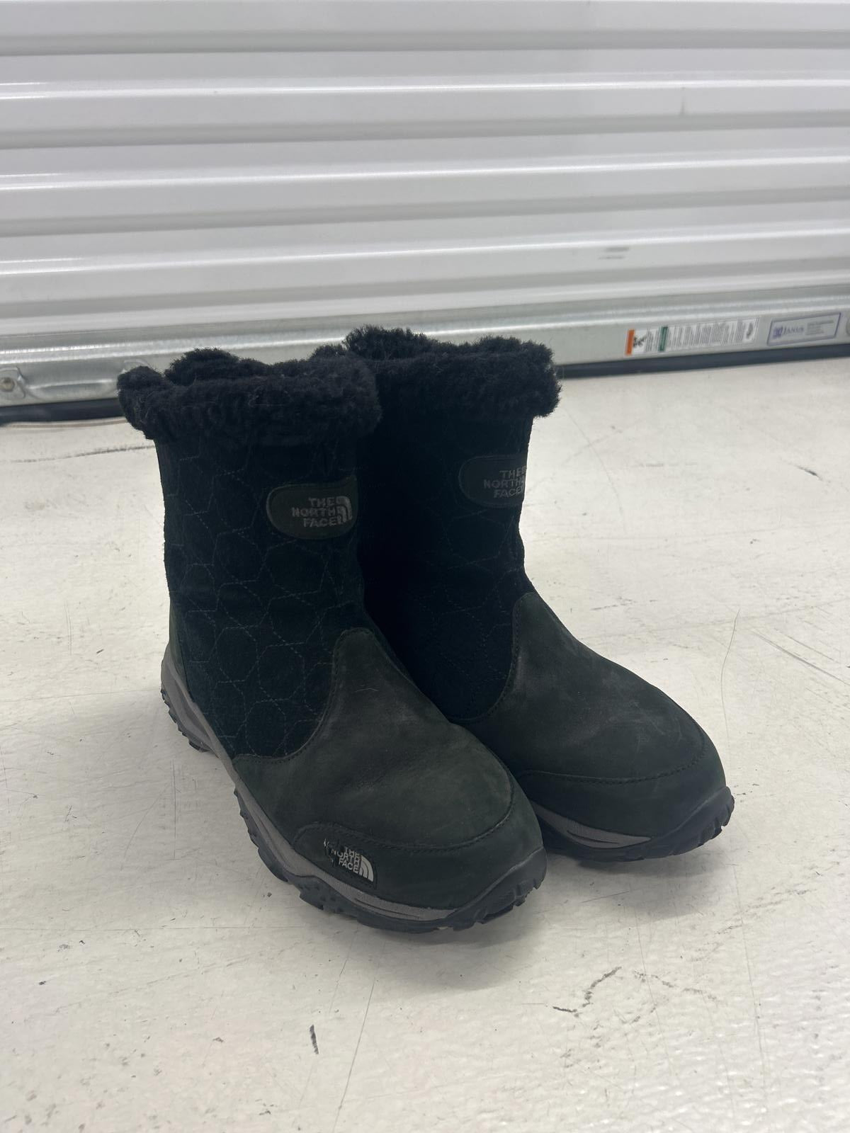 The North Face Women's Cozy Waterproof Winter Boots