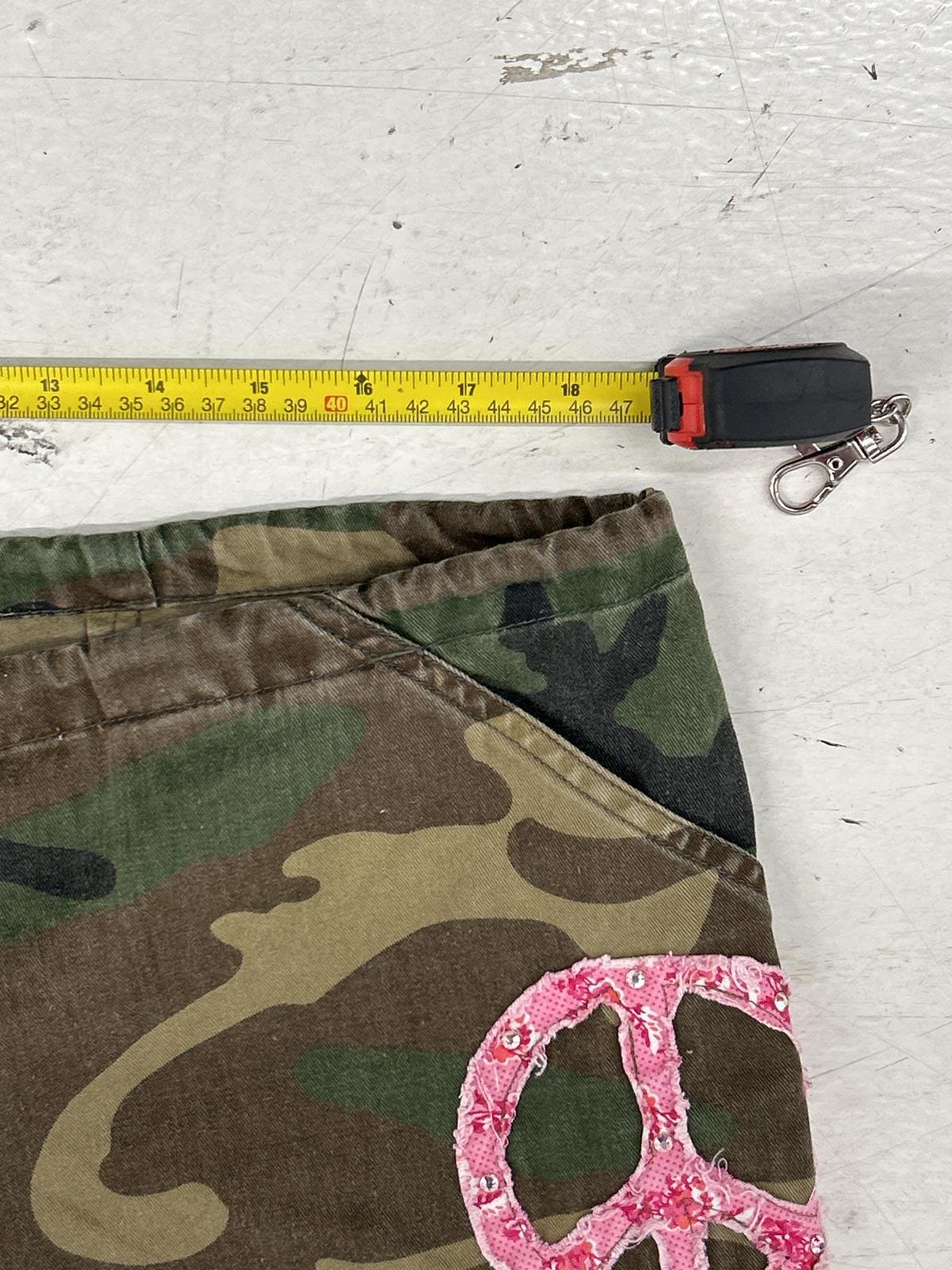 Stylish Camo Cargo Capris with Peace and Floral Embroidery