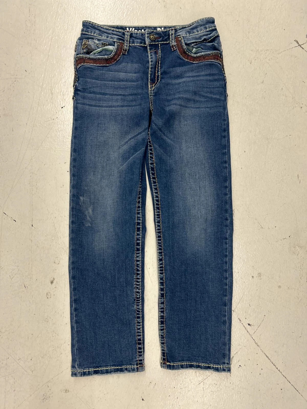 Women'S Blue Denim Jeans With Embellished Back Pockets