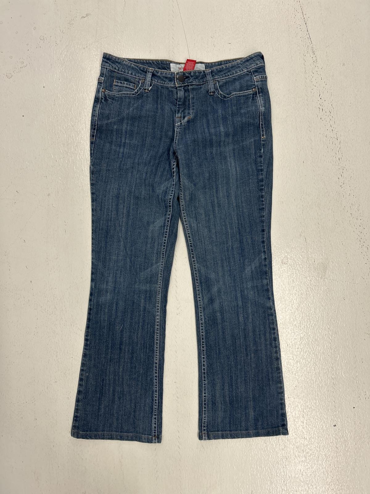 Stylish Bootcut Jeans with Unique Back Pocket Design