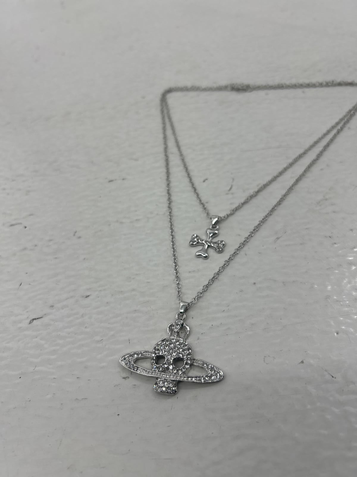 Stylish Silver Skull & Cross Necklace Set