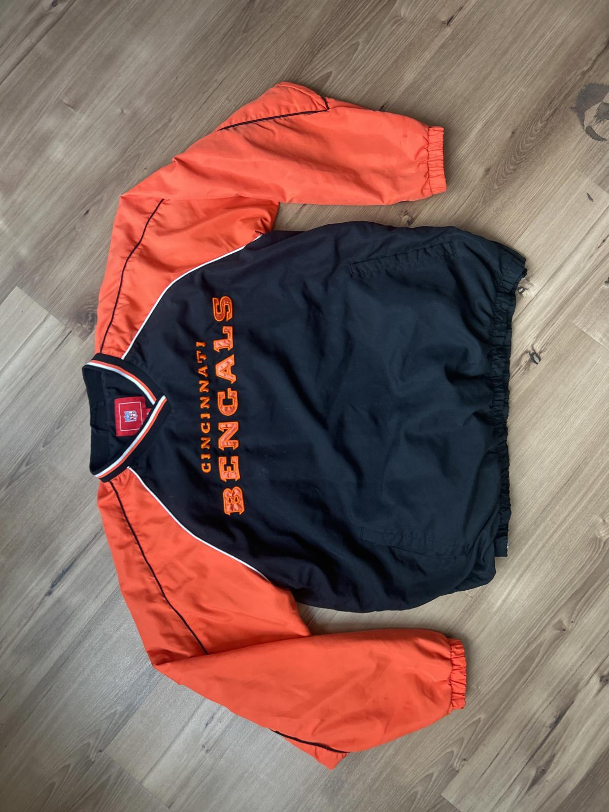 Cincinnati Bengals NFL Windbreaker Jacket - L