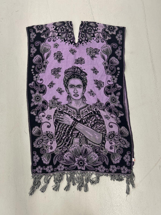 Frida Kahlo-Inspired Poncho with Floral Design