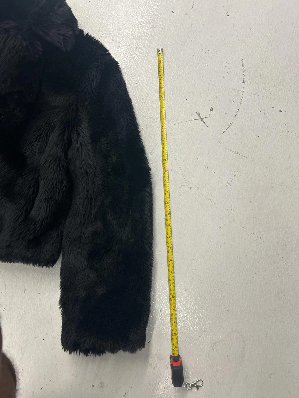 Cropped Women'S Black Faux Fur Jacket