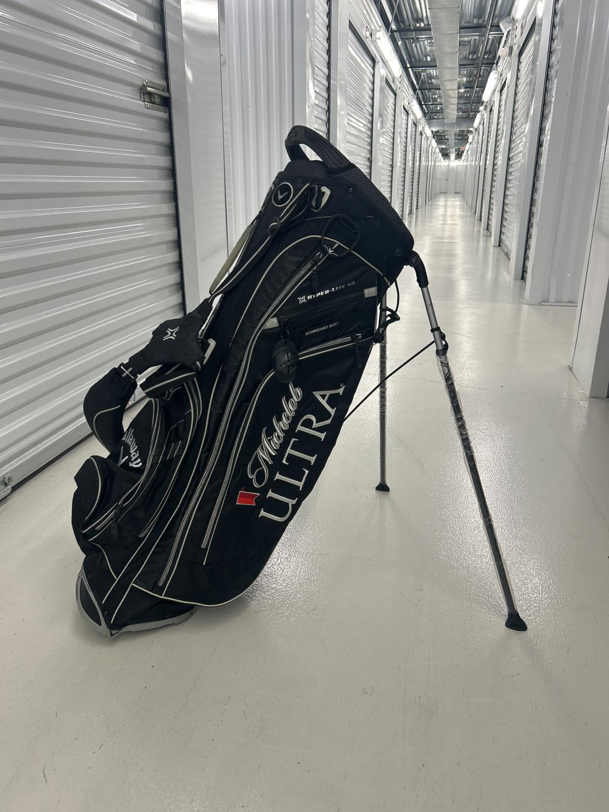 Callaway Ultra Golf Stand Bag - Lightweight & Durable