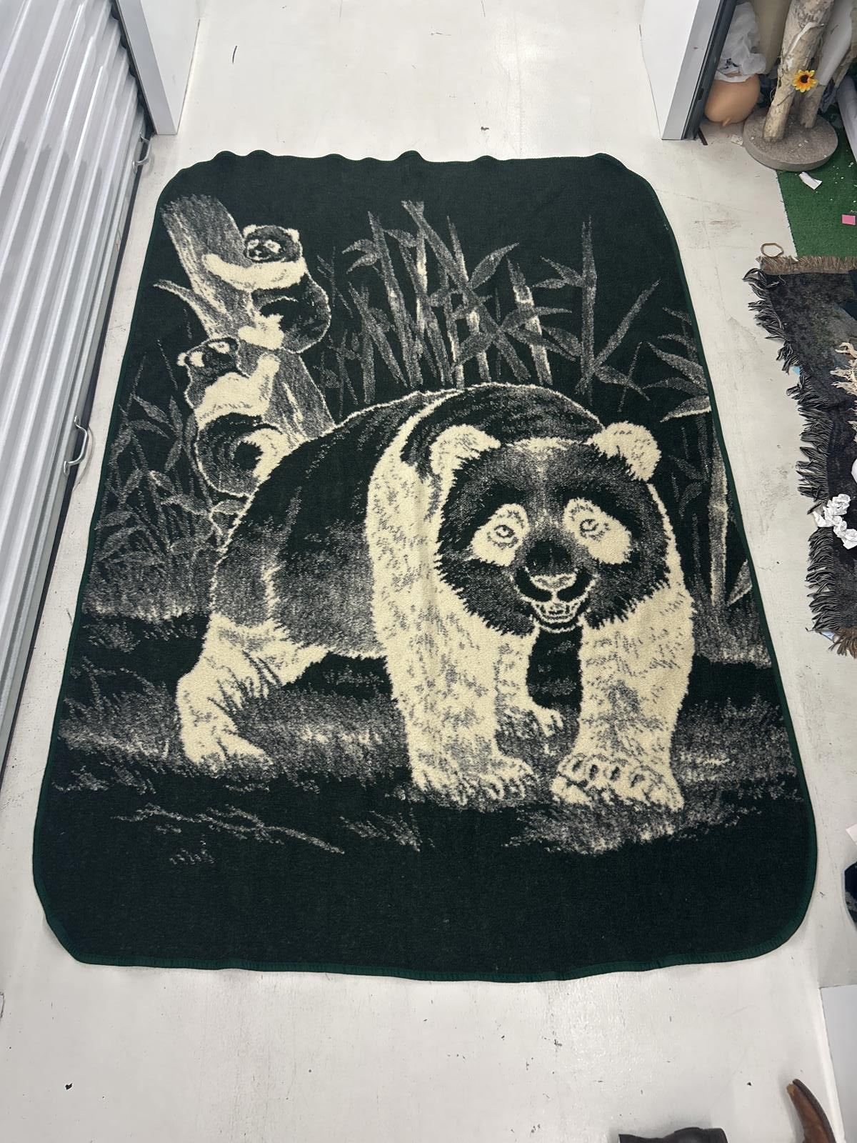 Adorable Panda Area Blanket - Cozy Decor for Animal Lovers