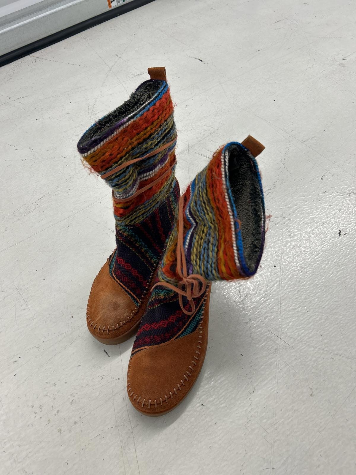 Colorful Knit Ankle Boots with Suede Trim