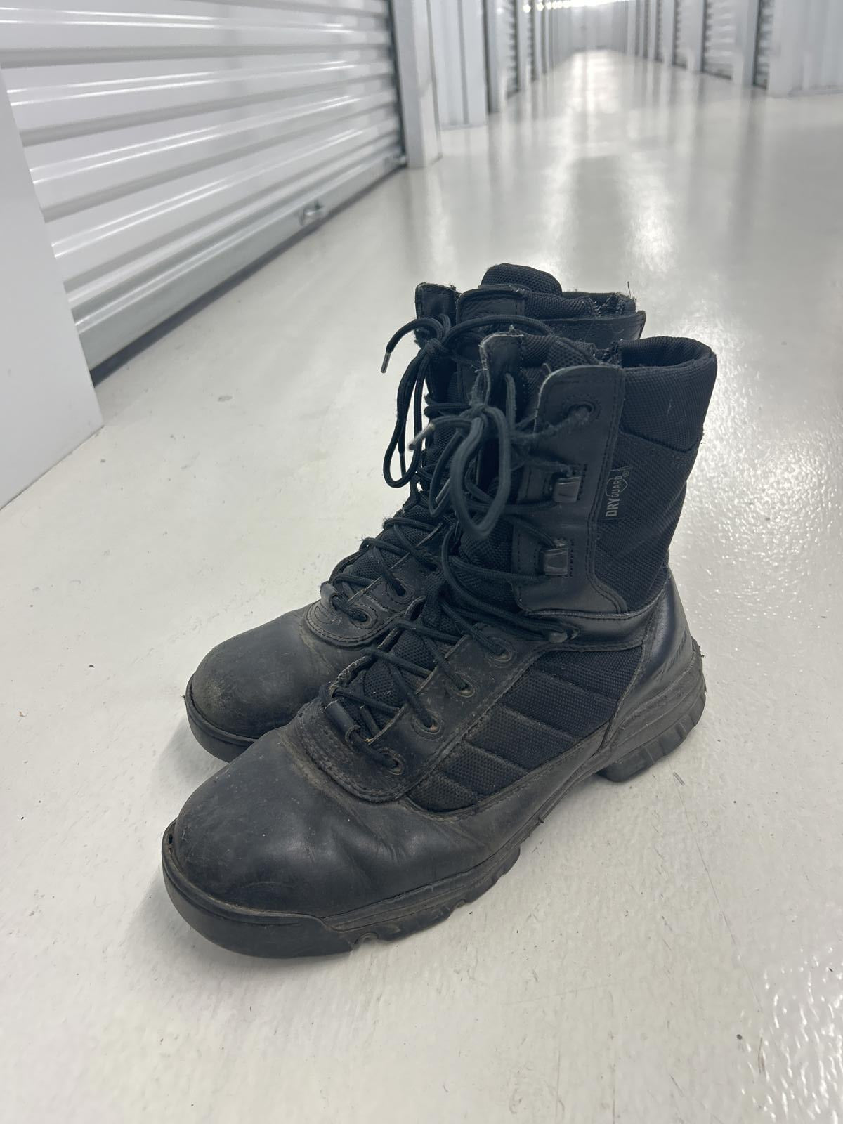 Bates Tactical Military Boots, Size 10 - Durable