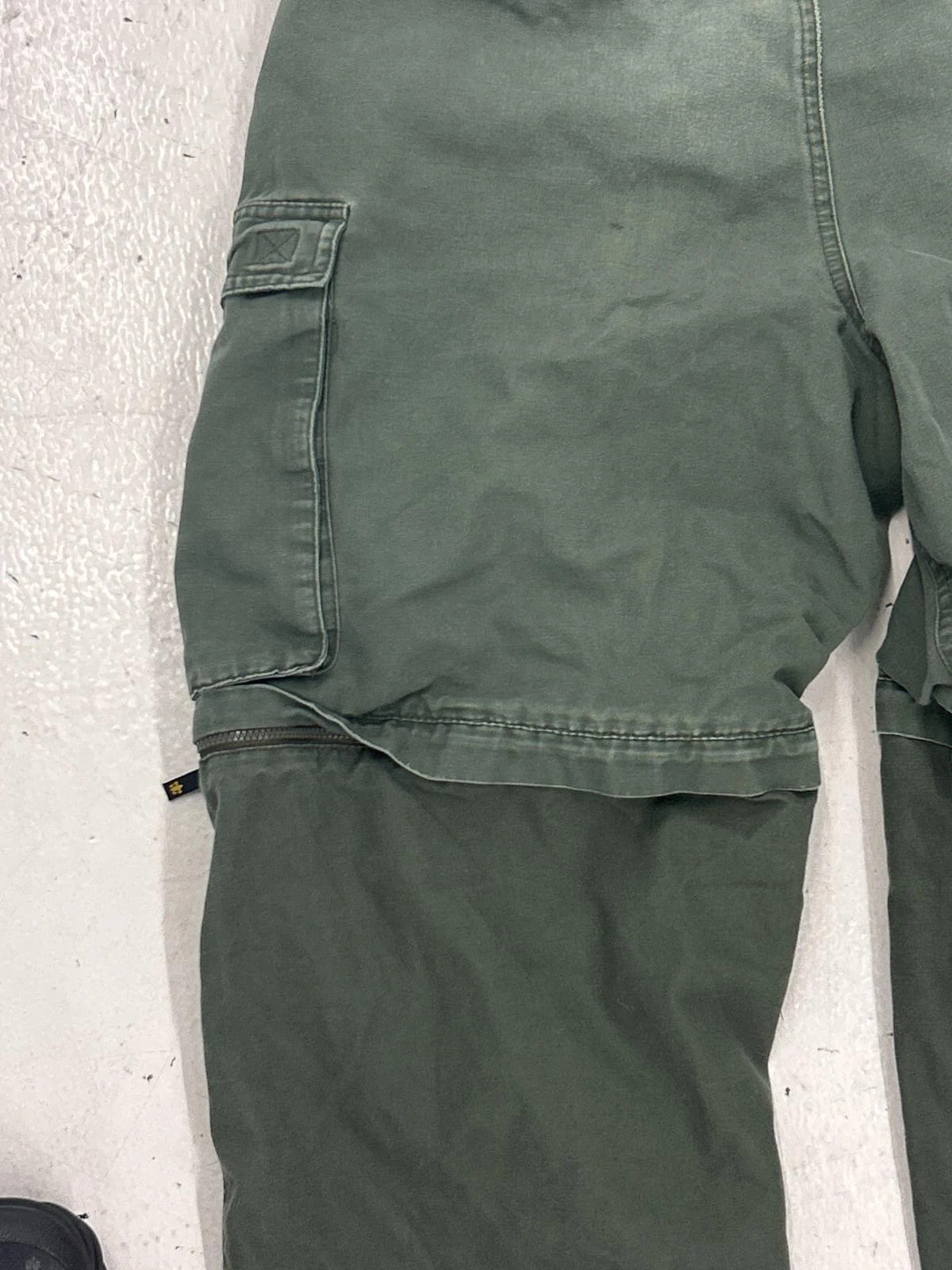 Detachable Hybrid Cargo Pants With Adjustable Waist