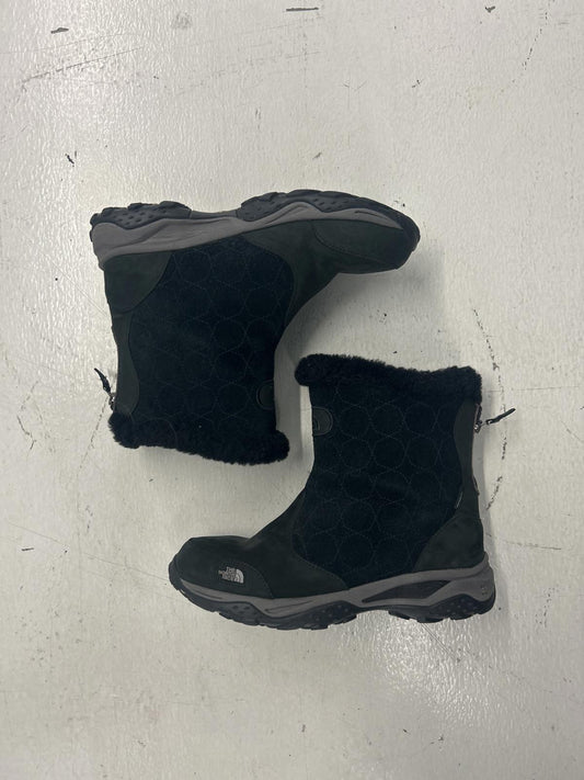 The North Face Women's Cozy Waterproof Winter Boots