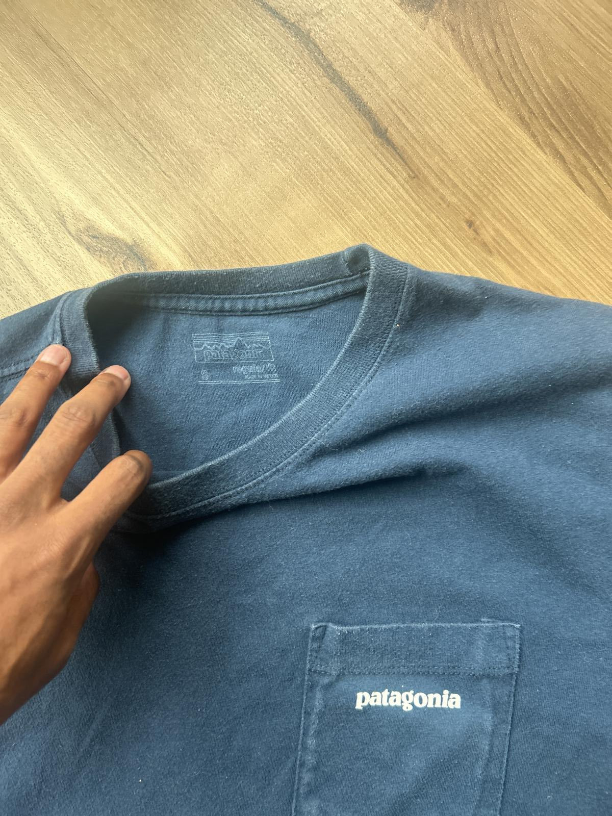 Patagonia Graphic T-Shirt - Navy Blue