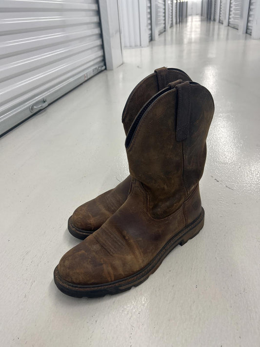 Ariat Classic Brown Leather Cowboy Boots